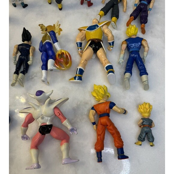 Dragon Ball Z LOT OF (27) Figures BANDAI 90s Early 2000’s - Picture 10 of 16